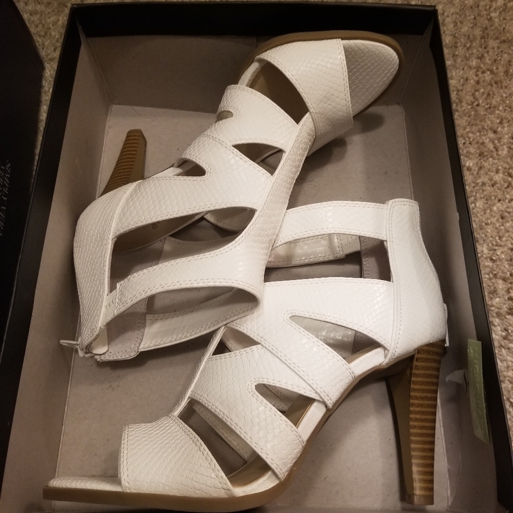 Vera Wang Heels